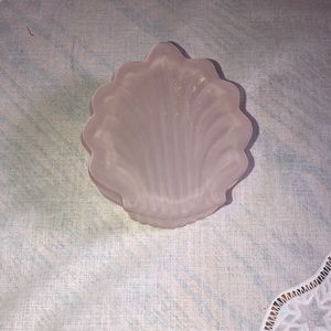 Vintage pink satin glass trinket dish. Made in Taiwan. Very good condition.